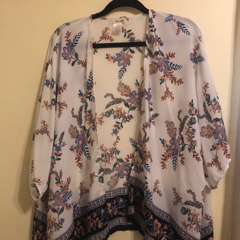 Floral shawl/coverup